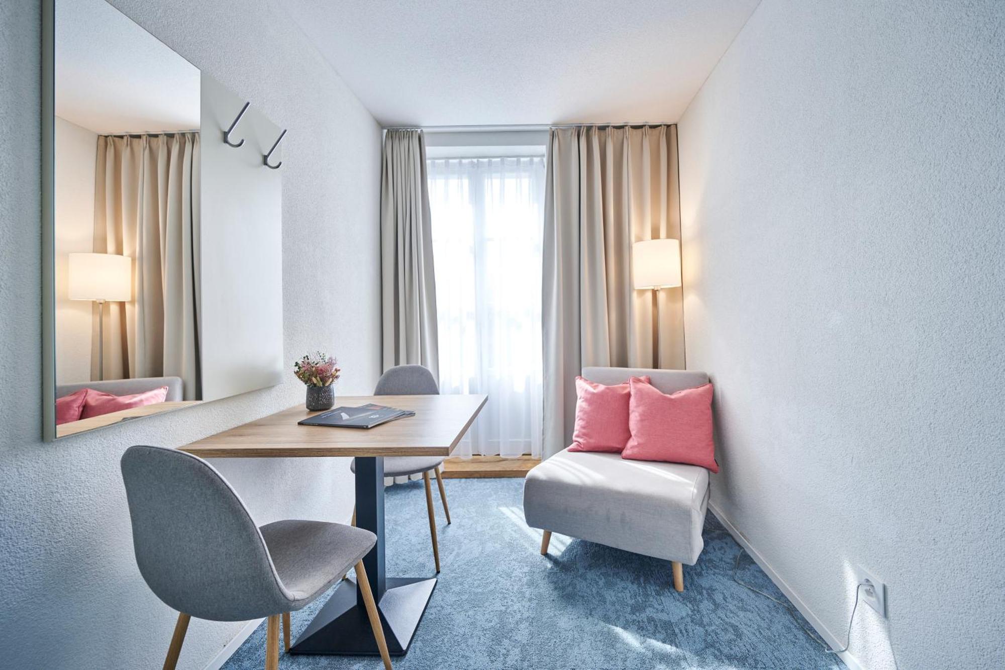 Aparthotel Krone - Self Check-In Unterseen Luaran gambar