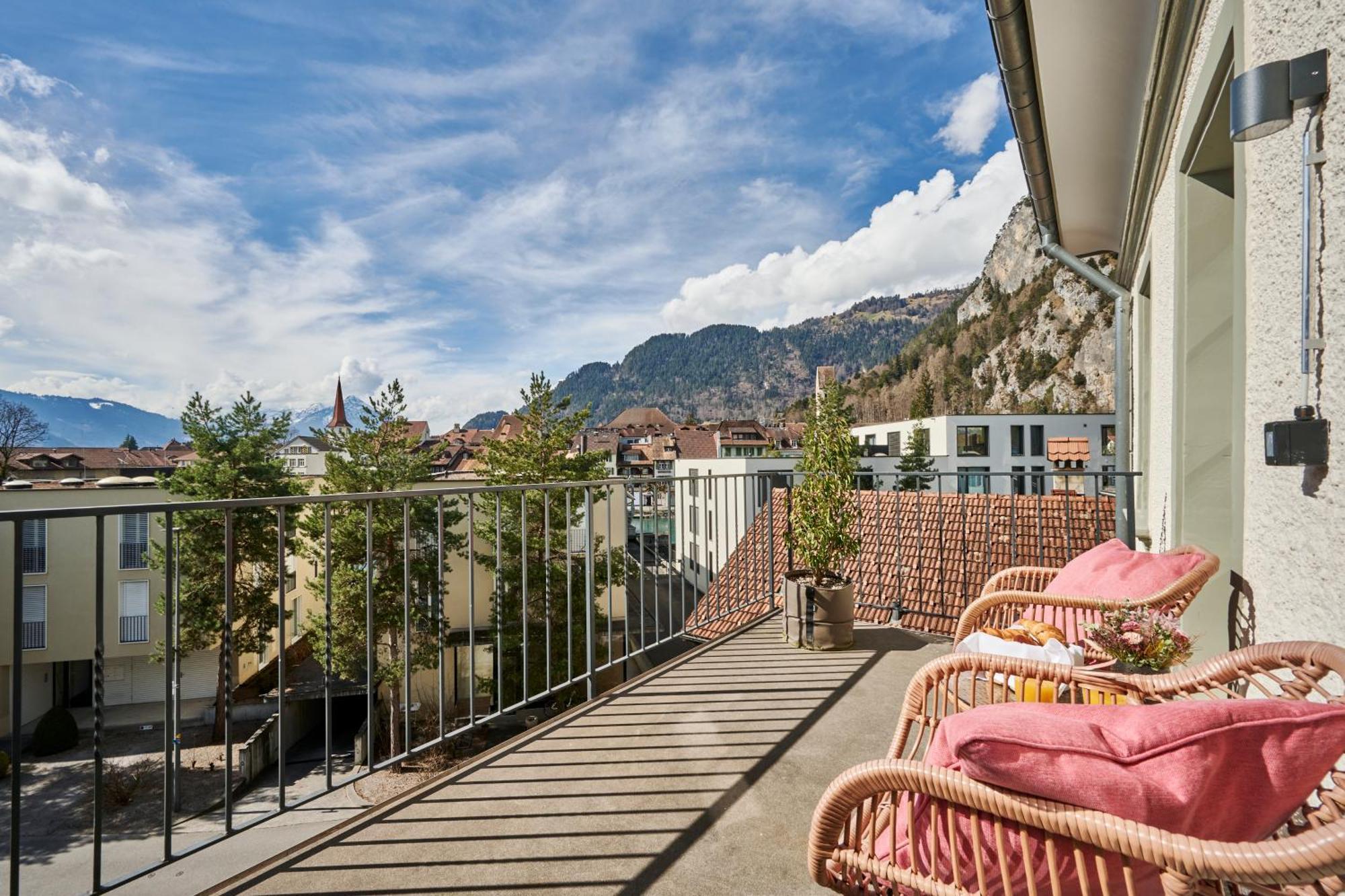 Aparthotel Krone - Self Check-In Unterseen Luaran gambar